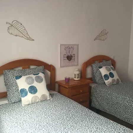 Apartamentosanchez アパート